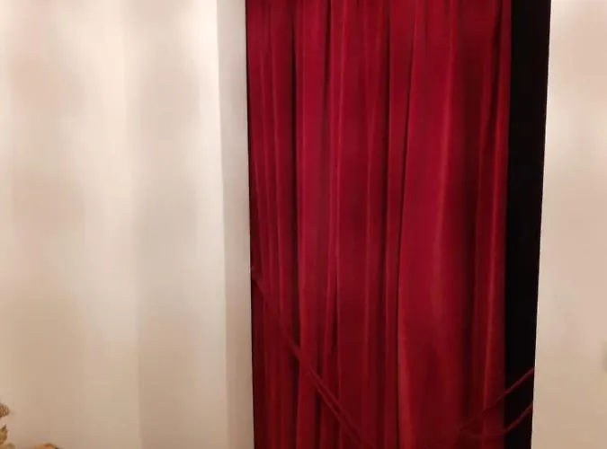 Alojamento de Acomodação e Pequeno-almoço Da Patty Cannara